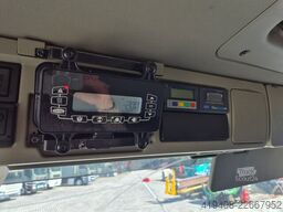 Volvo FM 340 / CARRIER I350 / LIFT ZEPRO