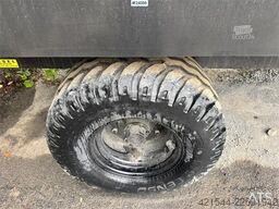 Gigant Trailer for Wheeled Excavator – Unused