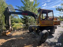 Atlas 1304 Wheeled Excavator – 2 Buckets