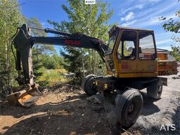 Atlas 1304 Wheeled Excavator – 2 Buckets