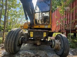 Atlas 1304 Wheeled Excavator – 2 Buckets