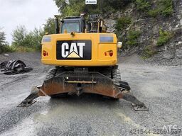 Caterpillar M313 D wheeled excavator with Indexator tilt and S