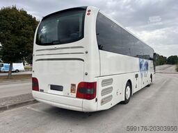 MAN Lion's Coach