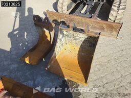 Kubota U36-4 3 Buckets