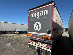 Schmitz Cargobull TAULINER CON ELEVACION