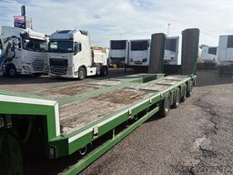 Nooteboom OSD 73-4 ,4 assige dieplader met hydraulische o...