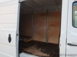 MERCEDES-BENZ Nr.255 Vario 1.Hand / Airbag / rre / AHK