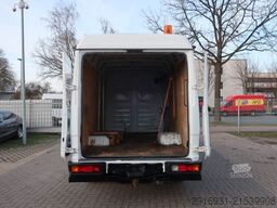 MERCEDES-BENZ Nr.255 Vario 1.Hand / Airbag / rre / AHK