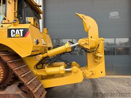 Caterpillar D8T