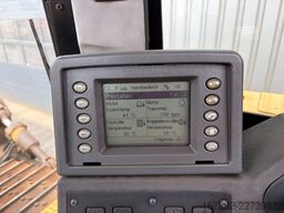 Caterpillar D8T