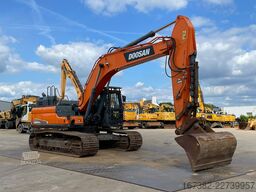 Doosan DX300LC-5