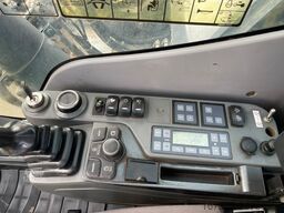 Doosan DX300LC-5