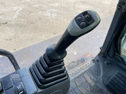 Doosan DX300LC-5