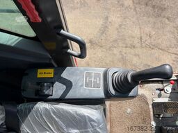 Minrui 4M3 Self Loading Concrete Mixer 4x4