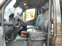 MERCEDES-BENZ 516 FG Sprinter, 3,to. AHK, Klima, Navi, 3. Sitz