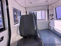 VW Passat **AMBULANCE-RETTUNGSWAGEN**