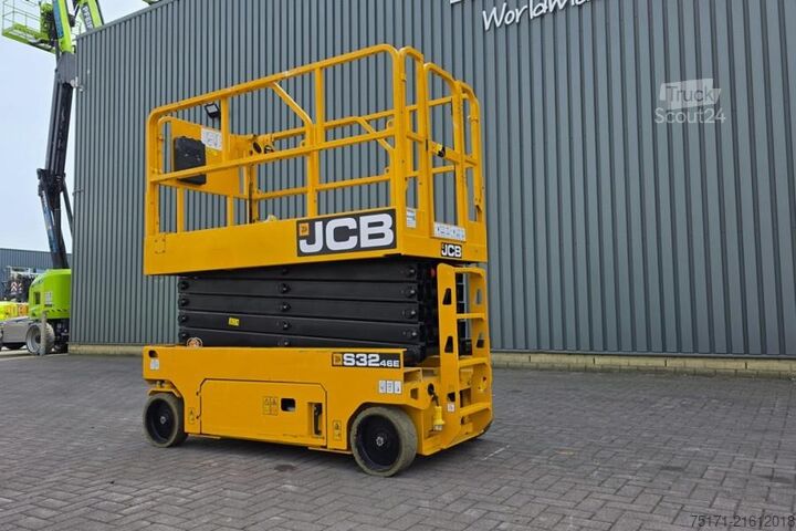 Scissor lift JCB S3246E Electric, 12m Working Height, 320kg Capacit