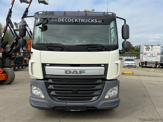 Μεταφορά εμπορευματοκιβωτίων DAF CF 330 6x2 ZEILADER+KETTINGSYSTEEM