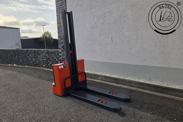 Manuell stabler Linde MM10