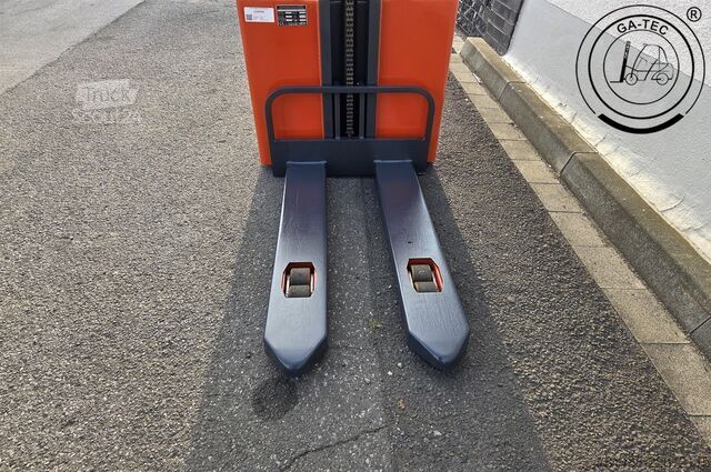 Manuell stabler Linde MM10