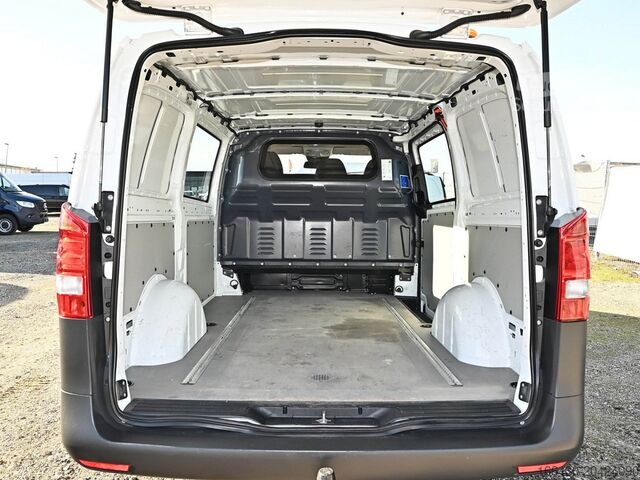 Panelvan Mercedes-Benz Vito 114 CDI Kasten Lang AHK Standhz. Kamera