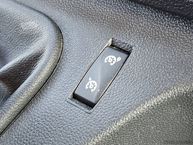 Camion de gunoi RENAULT MASTER 2.3 Dubbellucht Kipper !