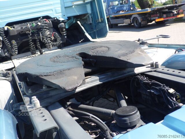 Trattore stradale standard DAF XG 530