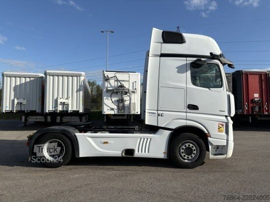 Стандартен влекач MERCEDES-BENZ 1851 GIGASPACE, RETARDER, HYDRAULIK, MIRROR-CAM