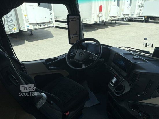 Стандартен влекач MERCEDES-BENZ 1851 GIGASPACE, RETARDER, HYDRAULIK, MIRROR-CAM