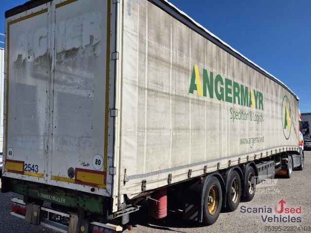 Nyitott ponyvás félpótkocsi Schwarzmüller J-Serie JOLODA Unfall !