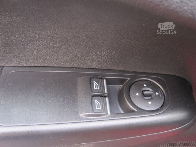 Bestelwagen Ford Courier Limited Navi Kamera 2xSchiebetür