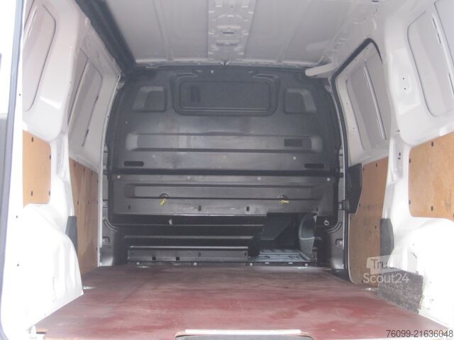 Hosszú dobozos pótkocsi Citroen Jumpy2.0 HDI  Profi M 3-Sitzer Klima AHK