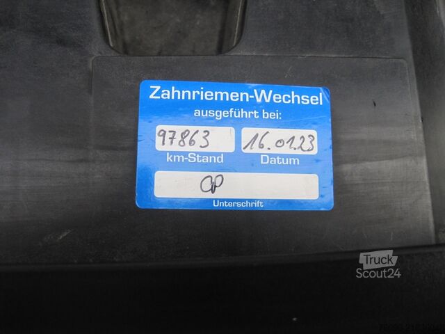 Hosszú dobozos pótkocsi Citroen Jumpy2.0 HDI  Profi M 3-Sitzer Klima AHK