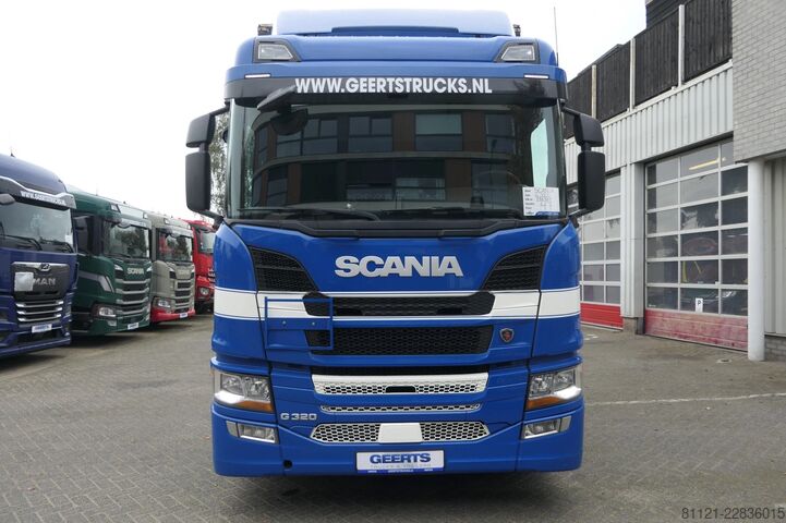 Skjutbar presenning Scania G320 NGS | Sliding curtains | Dhollandia 2000Kg...