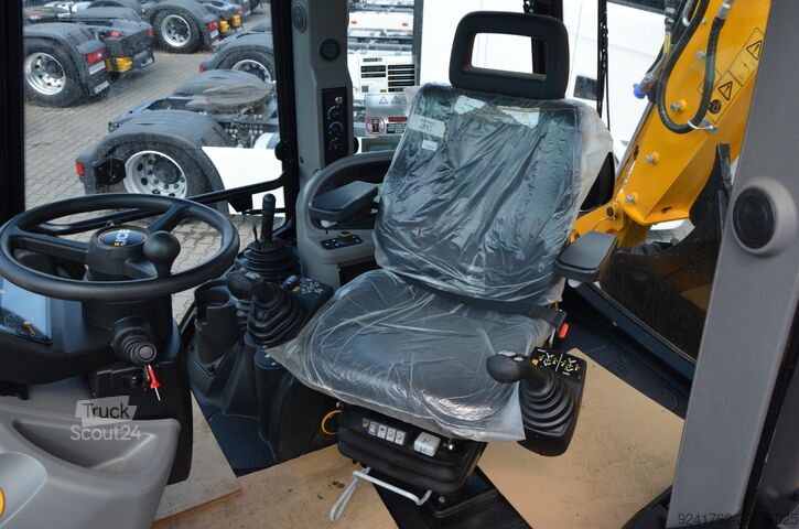 Traktor JCB 3CX PLUS 2026r / SILNIK 4,8L 109km / 172 mth ! /KLIMA/SZYBKOZŁĄCZE/20"/9012
