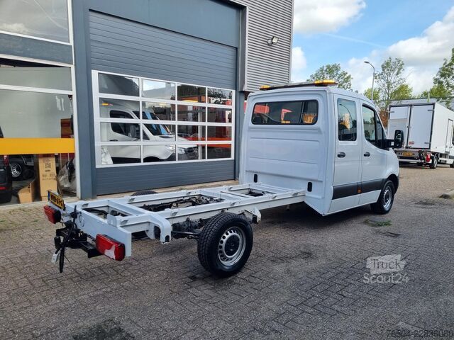 Važiuoklė su kabina Mercedes-Benz Sprinter 319 CDI Chassis cabine DC 6 Zits Euro 6E