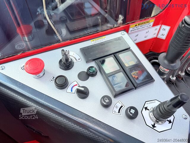 Négymenetes targoncá Combilift C8000 GAS TRIPLEX 8300 WIDE POSITIONER