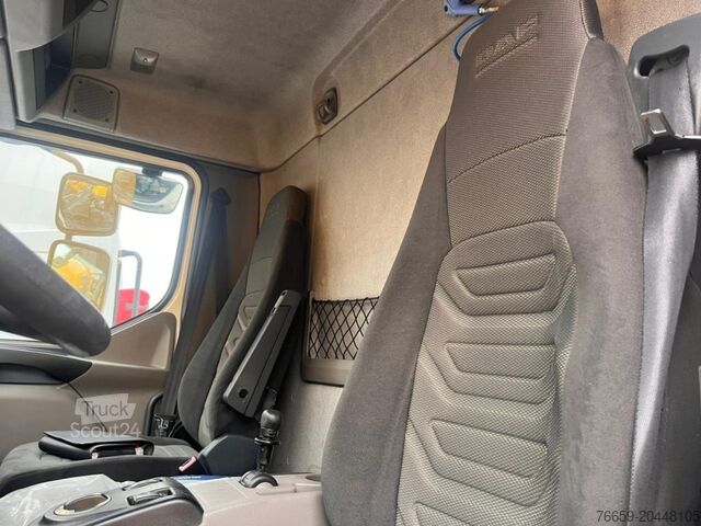 Hűtős teherautó DAF LF 280 Isotermico