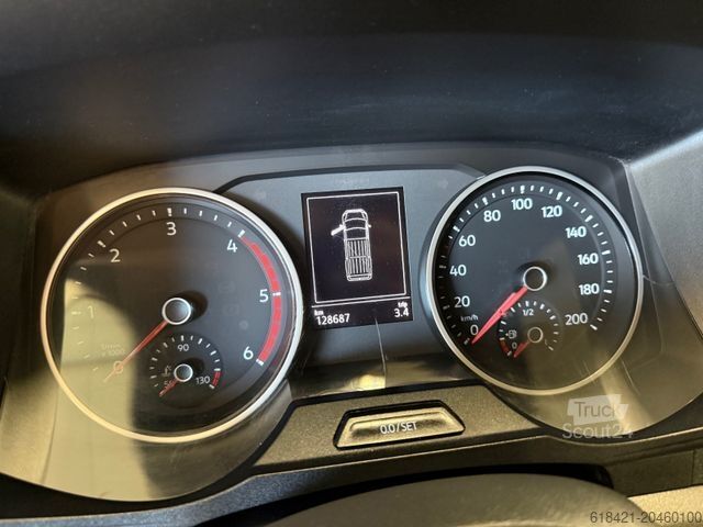 Varebil VOLKSWAGEN Crafter Kasten L4H3 Fwd 2.0 tdi 140