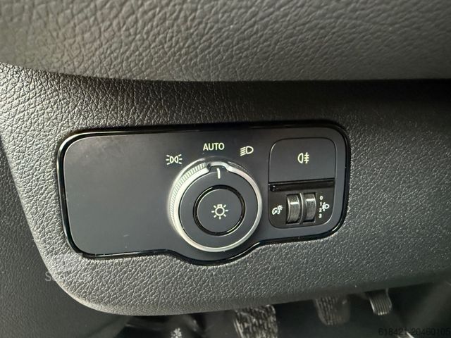 Duba panelată MERCEDES-BENZ Sprinter III Kasten FWD 311 CDI AIRCO+NEW SERVIC