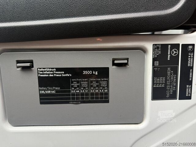 Minibus Mercedes Benz Sprinter 906Rollstuhl-Mehrzweckfahrzeug