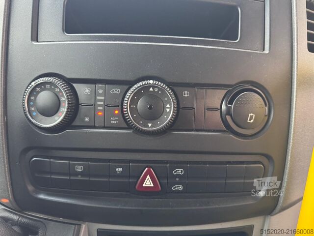 Minibus Mercedes Benz Sprinter 906Rollstuhl-Mehrzweckfahrzeug