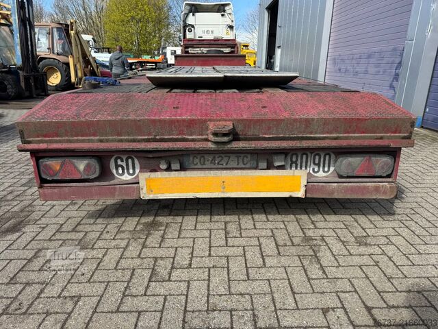 Tieflader VEREM **GIGANT AXXLES-1 STEERINGAXXLE+RAMPS**