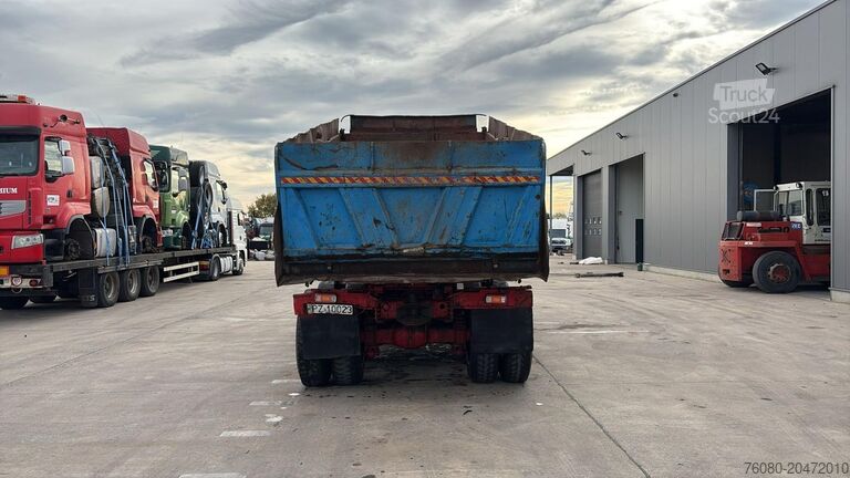 Tipper 3 côtés Iveco Eurotrakker 260 E 37 (POMPE MANUELLE / MANUAL P...