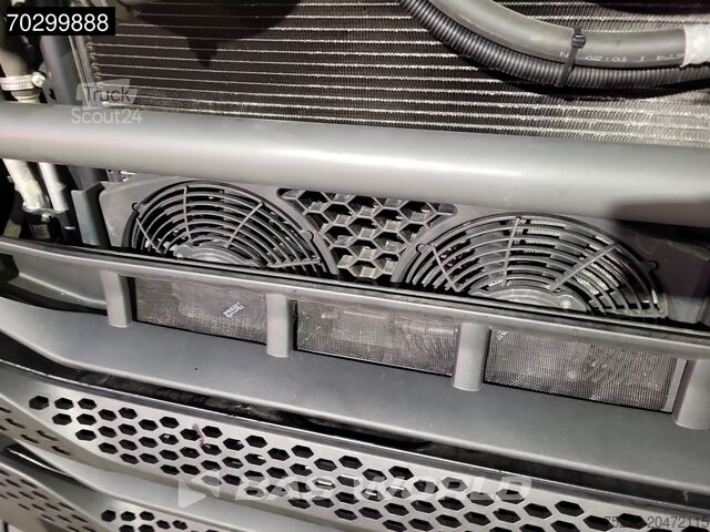 Volumen-SZM Iveco S-Way 460 4X2 Mega Retarder 2xTanks ACC Euro 6