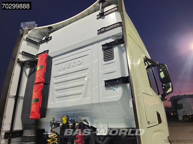 Volumen-SZM Iveco S-Way 460 4X2 Mega Retarder 2xTanks ACC Euro 6