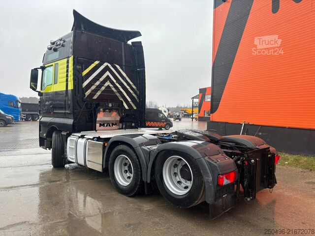 Standaard trekker MAN TGX 28.480 6x2 XXL CAB / INTARDER / DOUBLE BOGIE