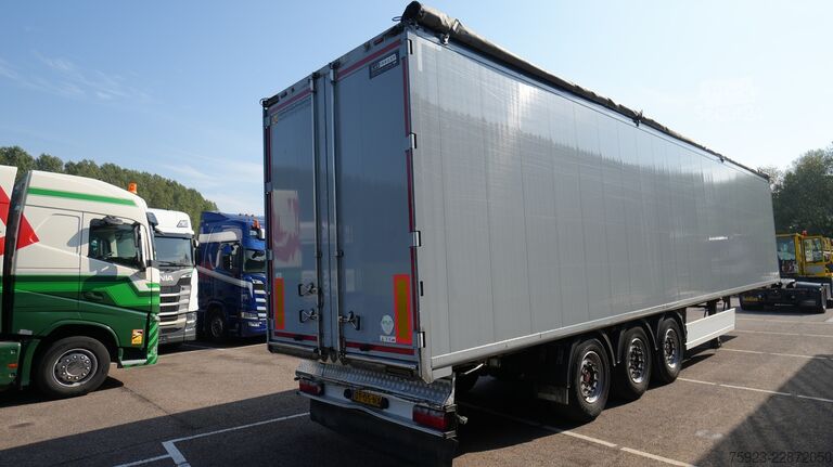 Etaj mobil Kraker 3 AXLE WALKING FLOOR 90m3