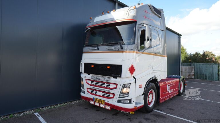  Volvo FH500 ADR GLOBETROTTER SHOWTRUCK