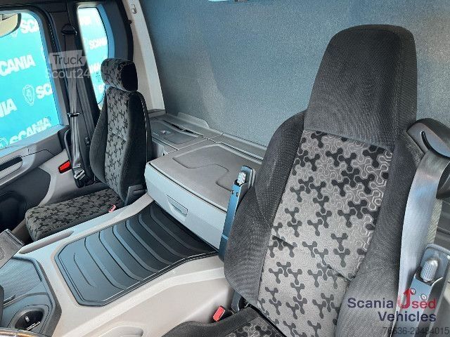 Vrachtwagen met bakwagen Scania P 320 B6x2*4NB RETARDER FULL AIR 8T 7.2x2.5x2.35M